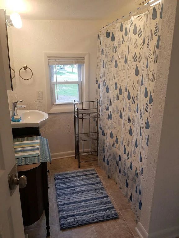Furnished Finder property 357985_1 photo 14