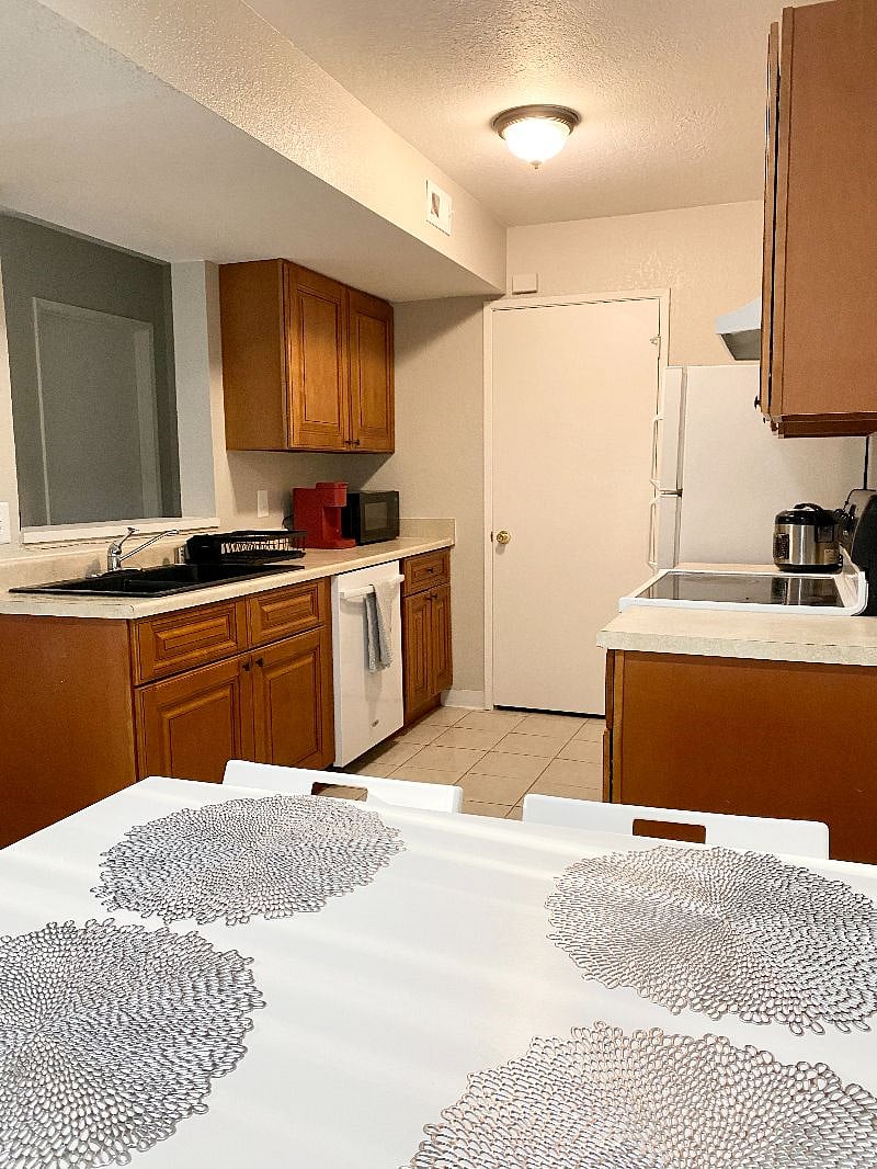 Furnished Finder property 357997_1 photo 13