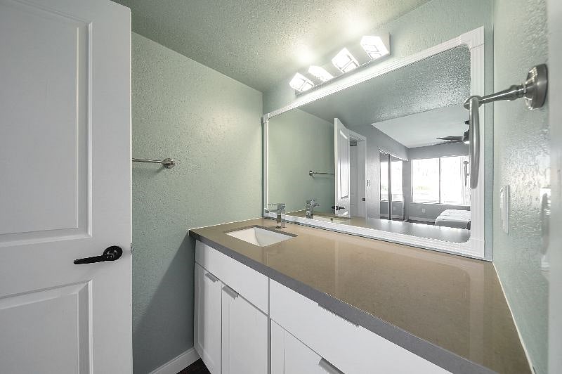 Furnished Finder property 358018_1 photo 12