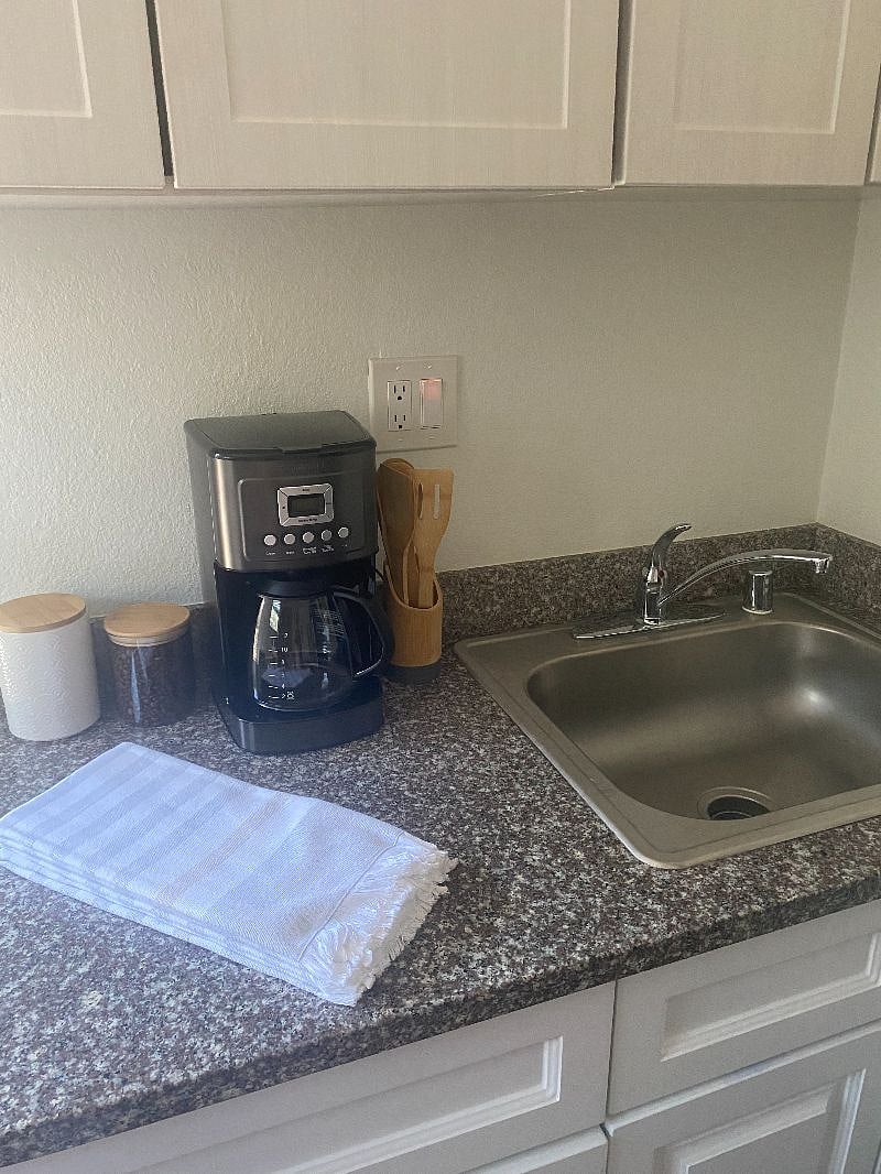 Furnished Finder property 358053_1 photo 9