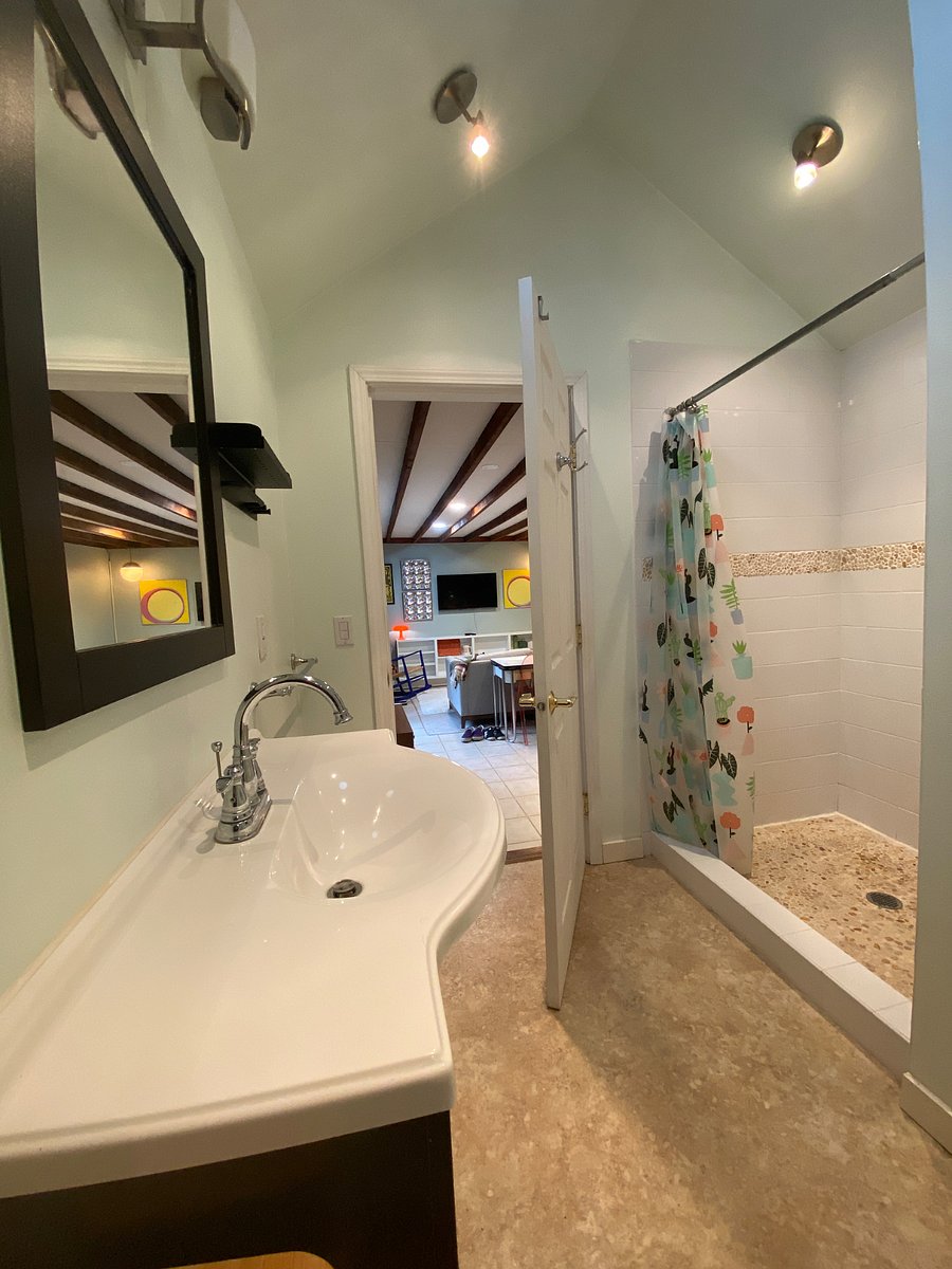 Furnished Finder property 358064_1 photo 12