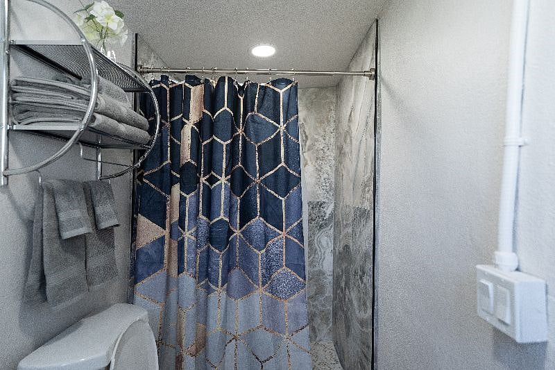 Furnished Finder property 358067_1 photo 9