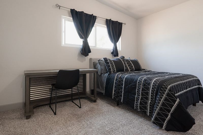 Furnished Finder property 358067_2 photo 20