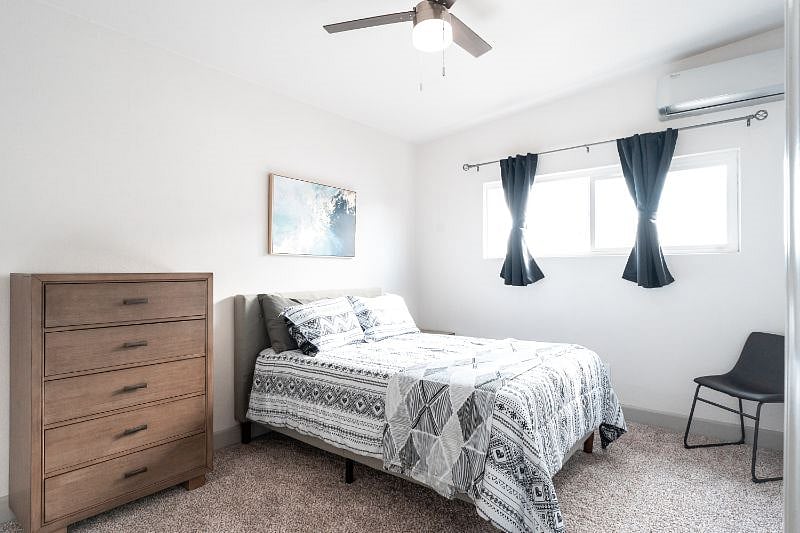Furnished Finder property 358067_2 photo 32