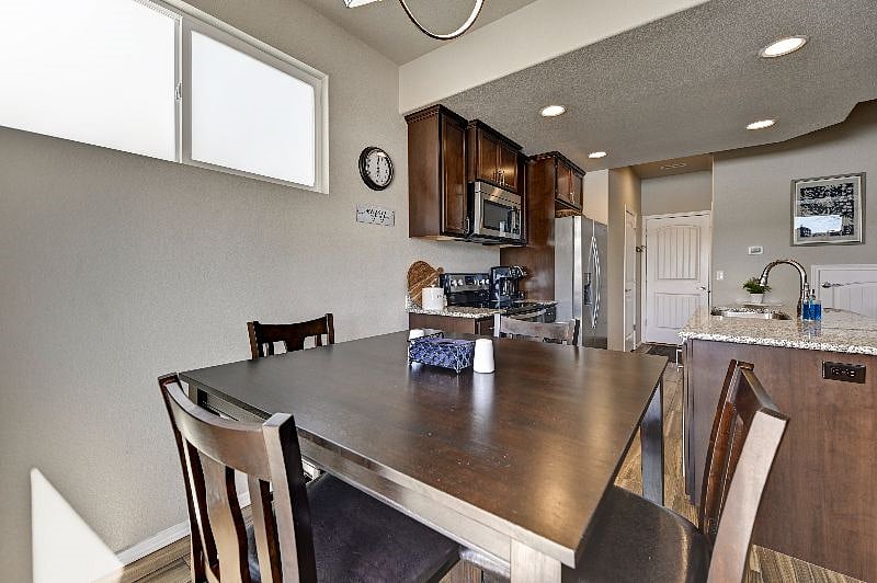Furnished Finder property 358099_1 photo 4