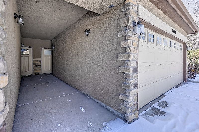 Front Entrance - smart lock