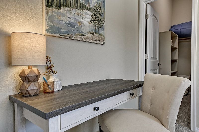 Desk in master bedroom 1/2 b