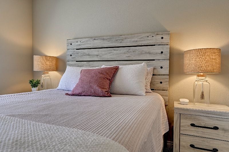 Furnished Finder property 358099_1 photo 25