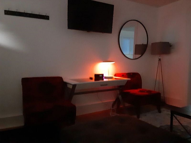 Furnished Finder property 358130_1 photo 3