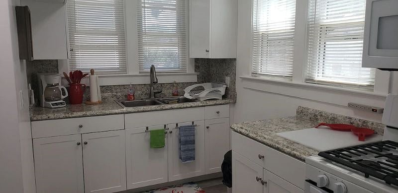 Furnished Finder property 358130_1 photo 6