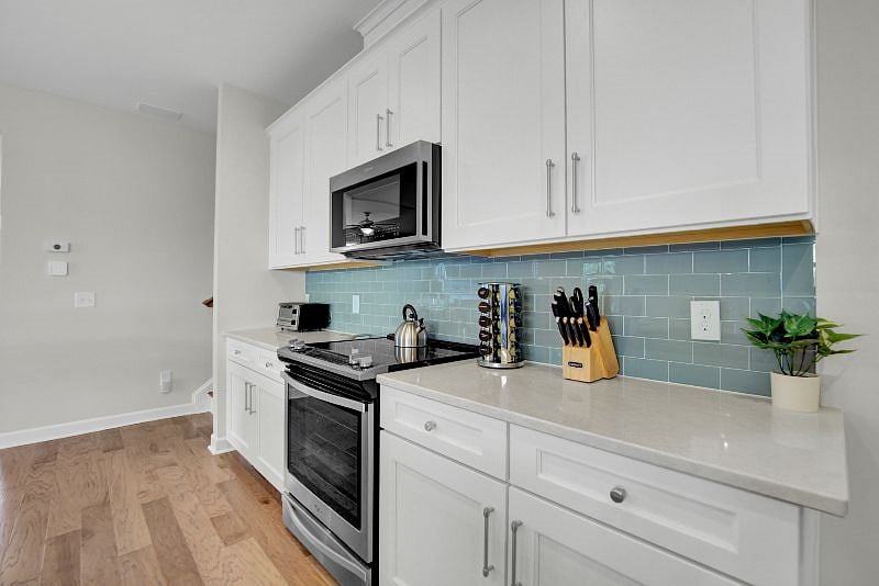 Furnished Finder property 358153_1 photo 6