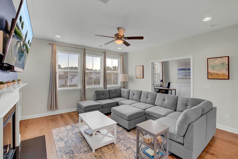Furnished Finder property 358153_1 photo 11