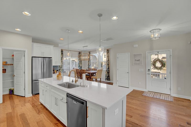Furnished Finder property 358153_1 photo 36