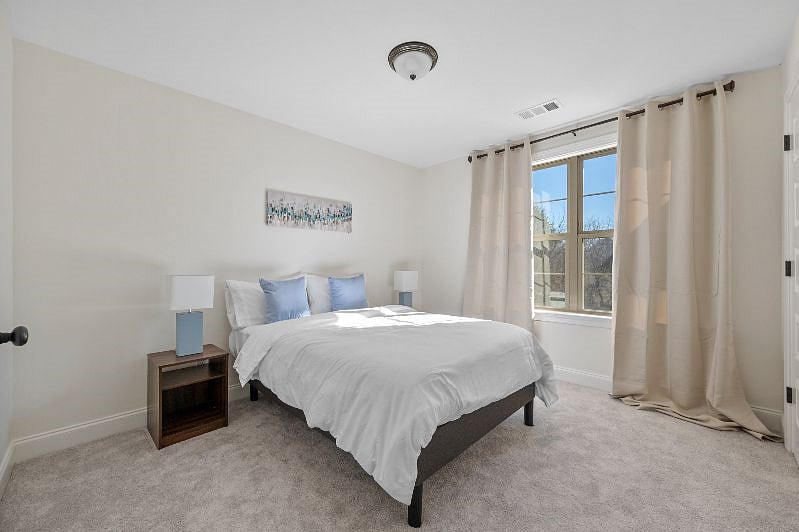 Furnished Finder property 358178_1 photo 14