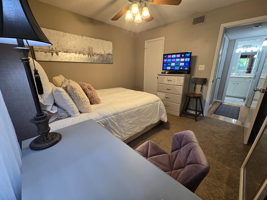 Furnished Finder property 358190_1 photo 8