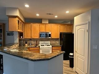 Furnished Finder property 358214_1 photo 5