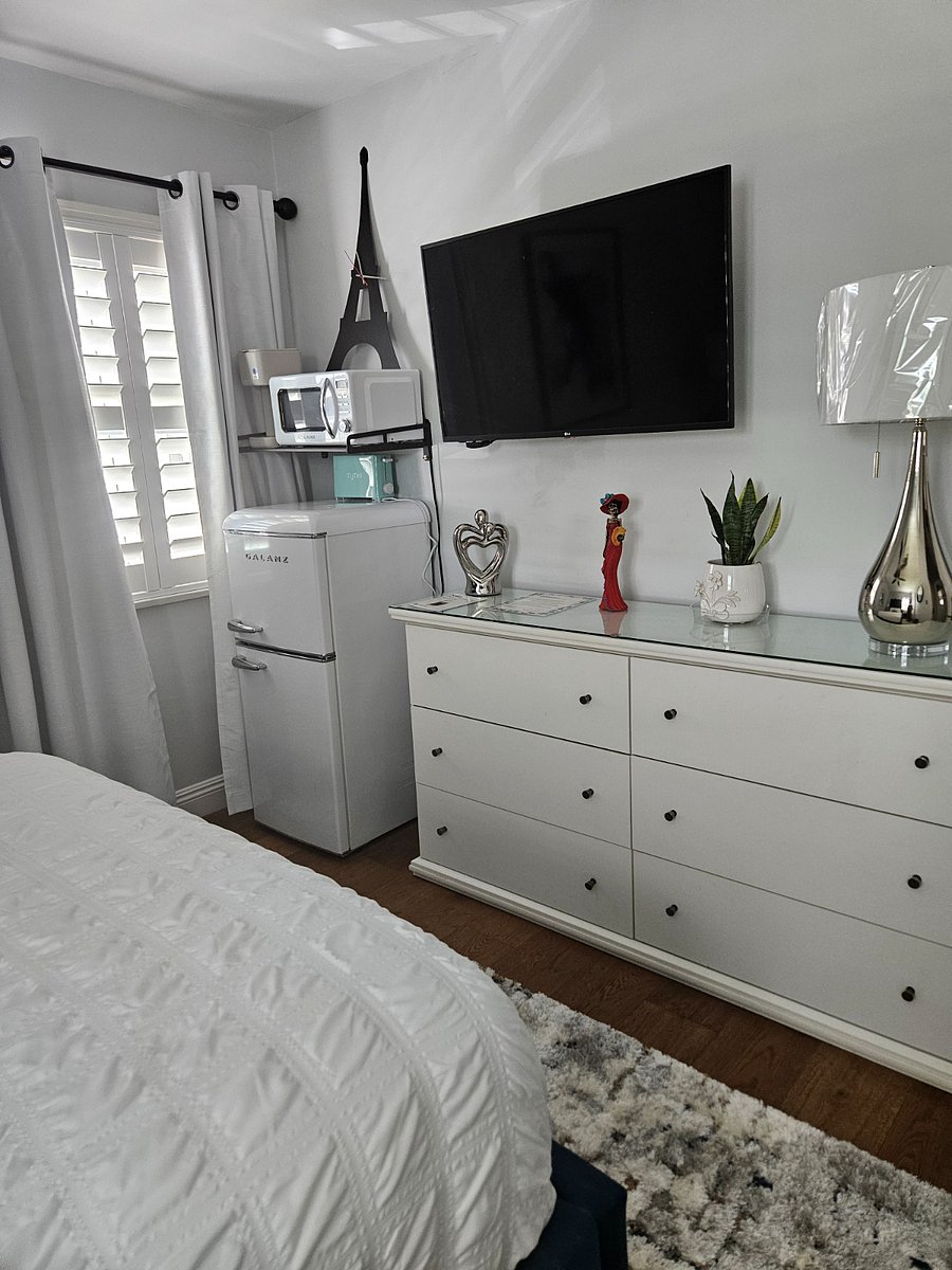Furnished Finder property 358310_1 photo 17