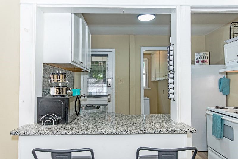 Furnished Finder property 358361_1 photo 11