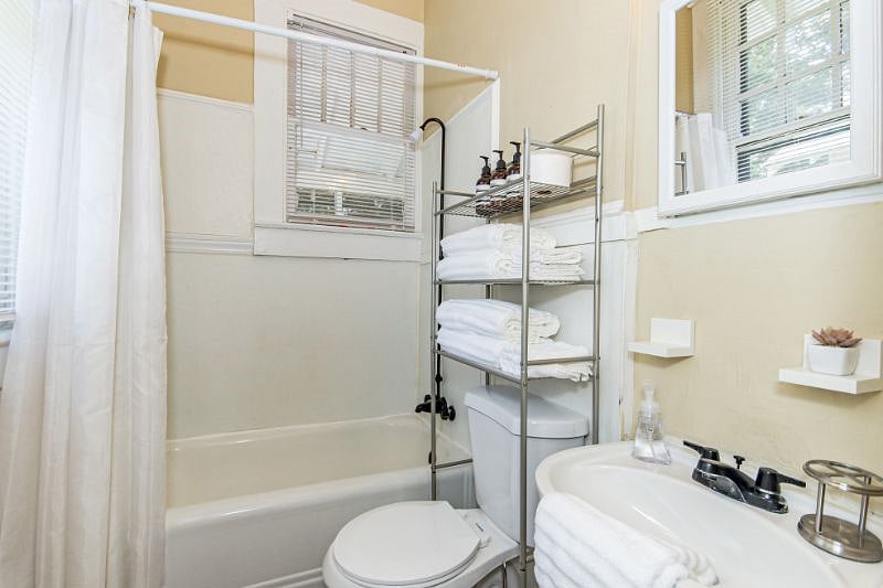 Furnished Finder property 358361_1 photo 16