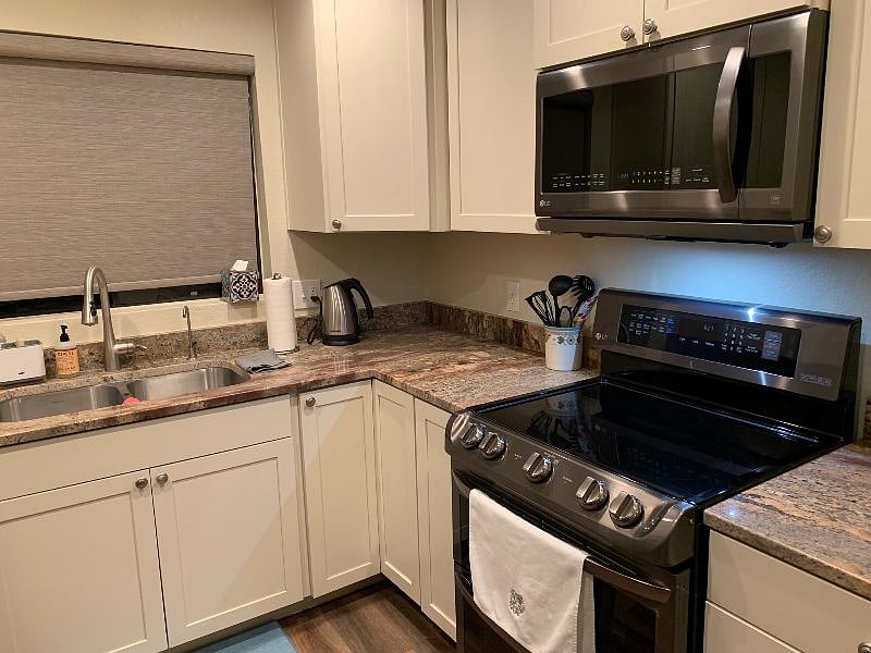 Furnished Finder property 358369_1 photo 11