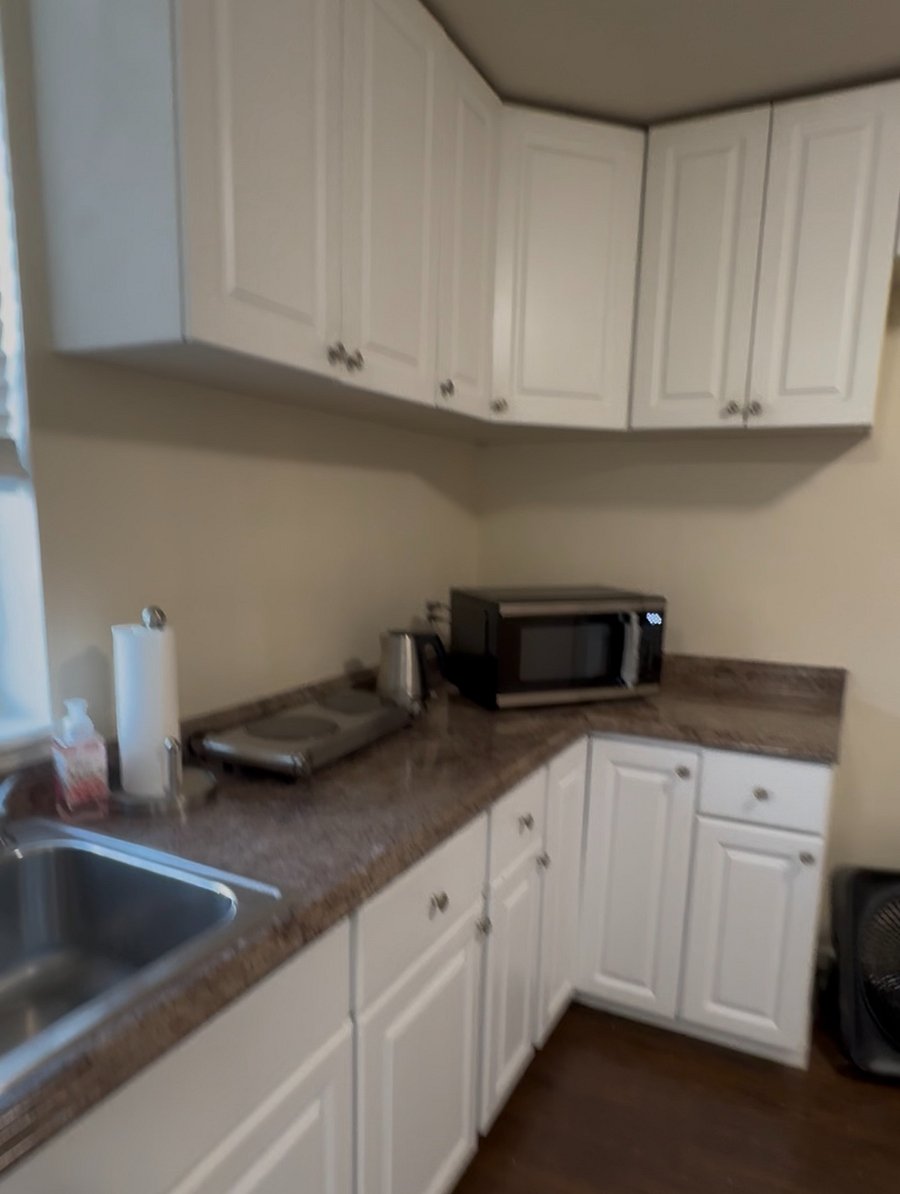 Furnished Finder property 358452_4 photo 8