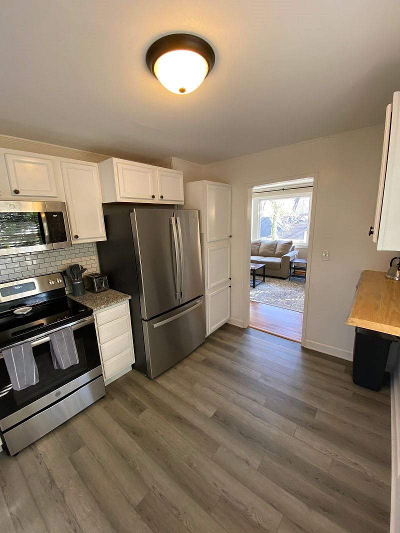 Furnished Finder property 358467_1 photo 3