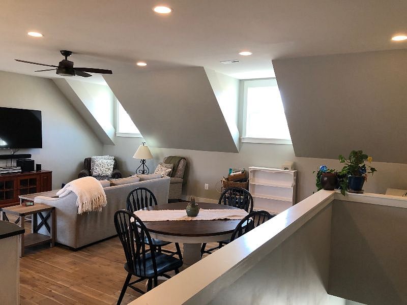 Furnished Finder property 358492_1 photo 3