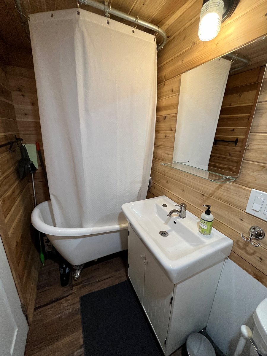 Furnished Finder property 358657_1 photo 12