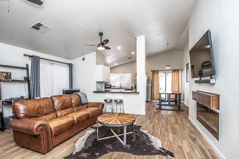Furnished Finder property 358663_1 photo 7