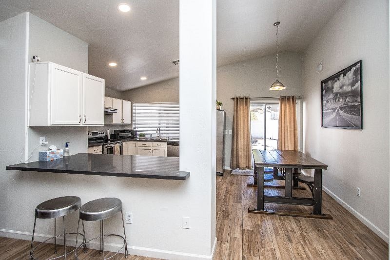 Furnished Finder property 358663_1 photo 8