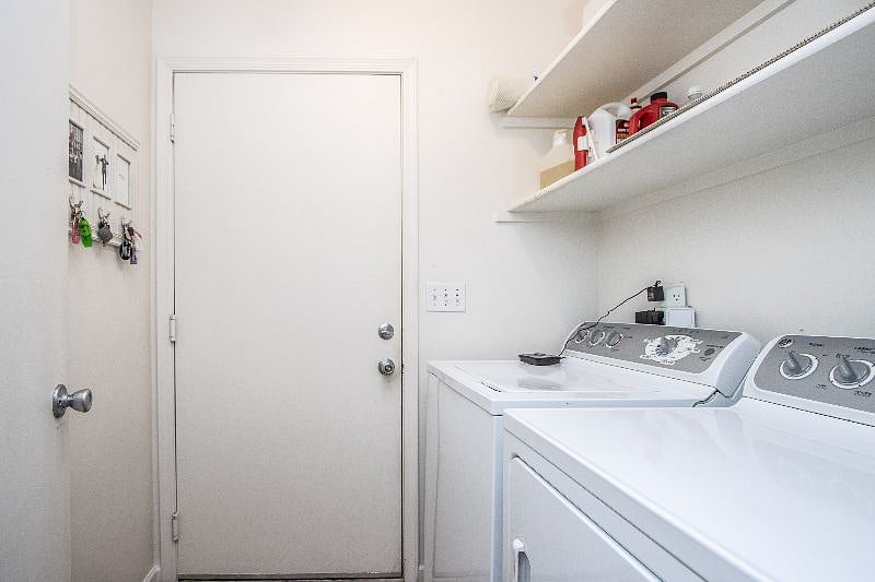 Furnished Finder property 358663_1 photo 23
