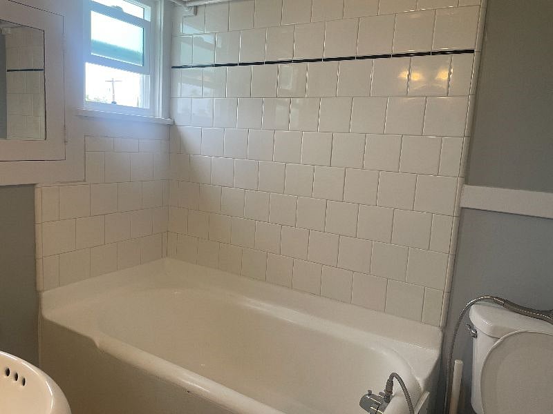 Furnished Finder property 358713_2 photo 7