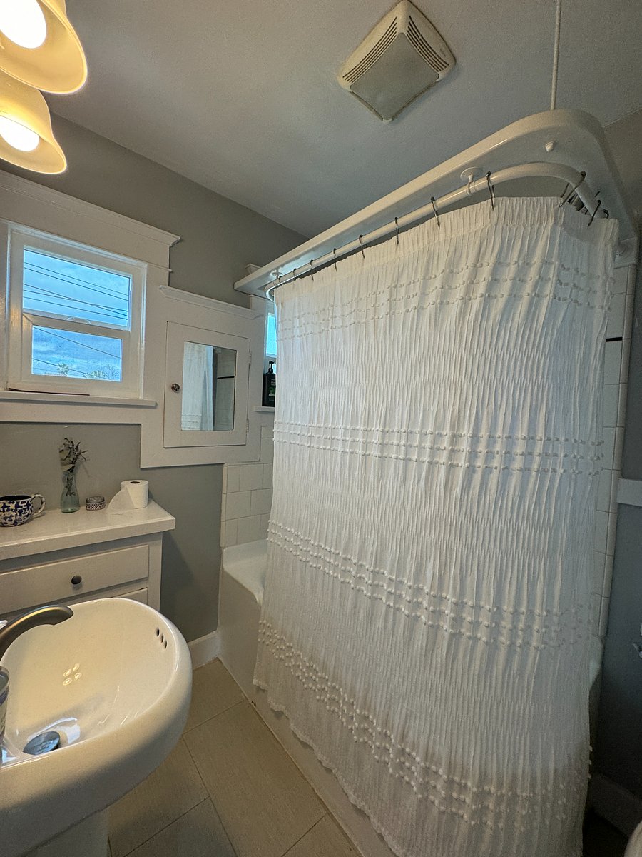 Furnished Finder property 358713_2 photo 18