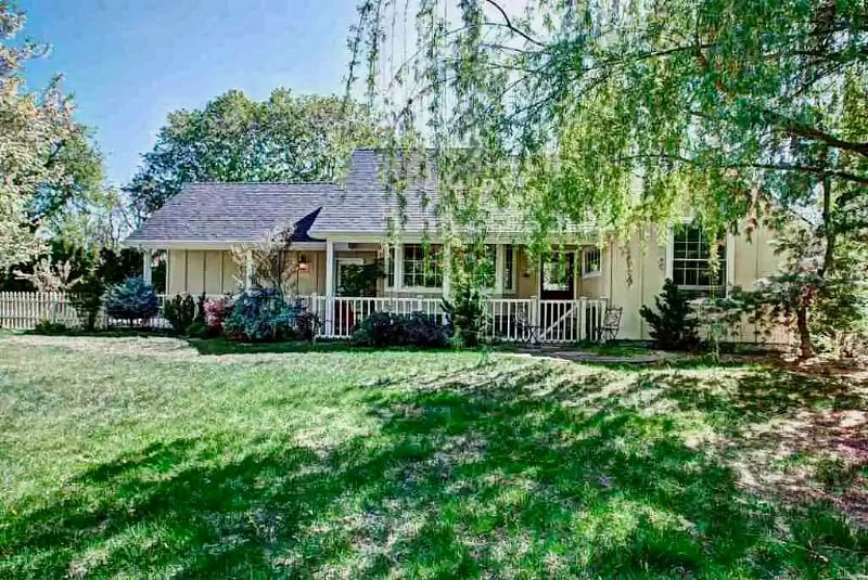 Furnished Finder property 358803_1 photo 1