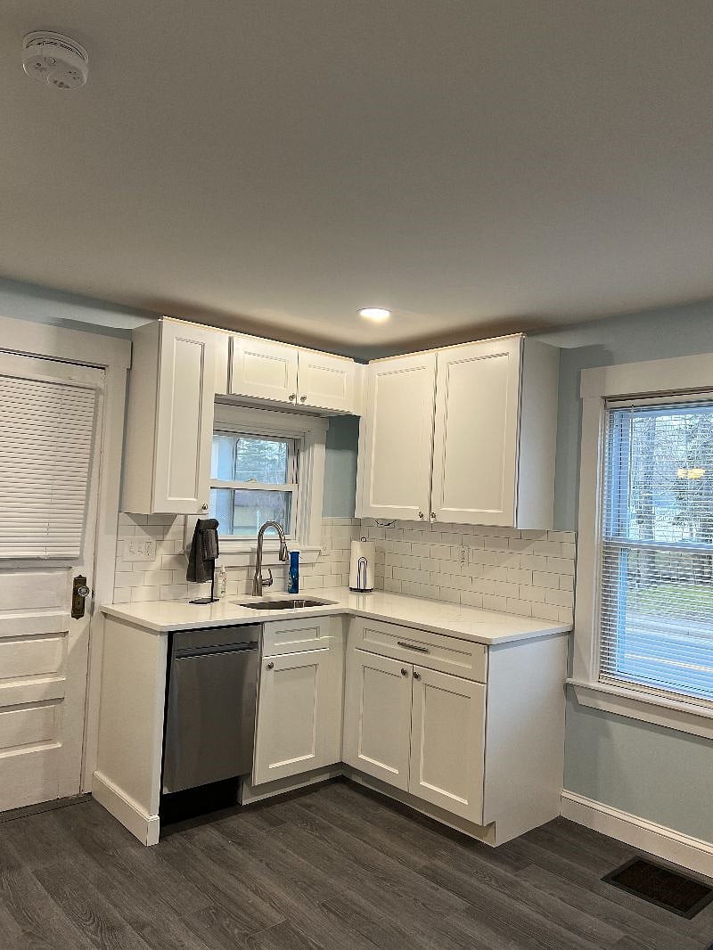Bright kitchen