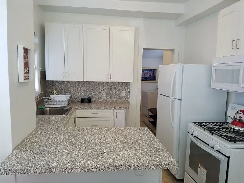 Furnished Finder property 358831_1 photo 7