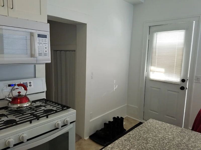 Furnished Finder property 358831_1 photo 9