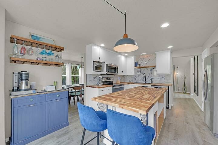 Furnished Finder property 358982_1 photo 28