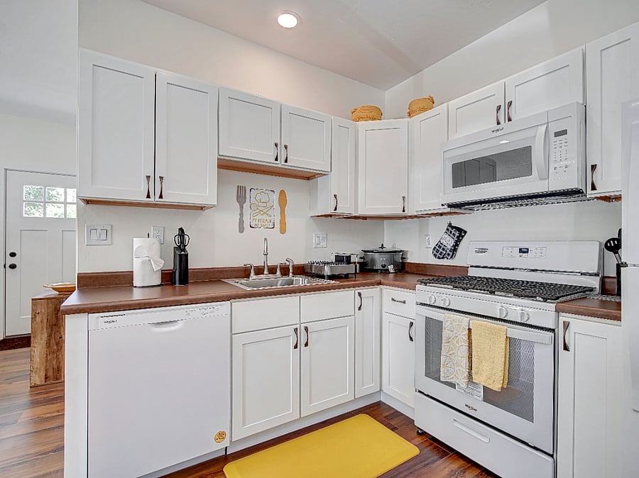 Furnished Finder property 358986_2 photo 7