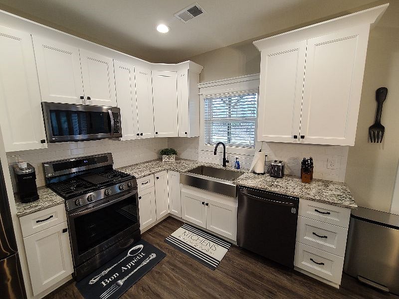 Furnished Finder property 359001_1 photo 10