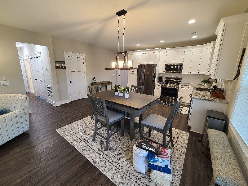 Furnished Finder property 359001_1 photo 11