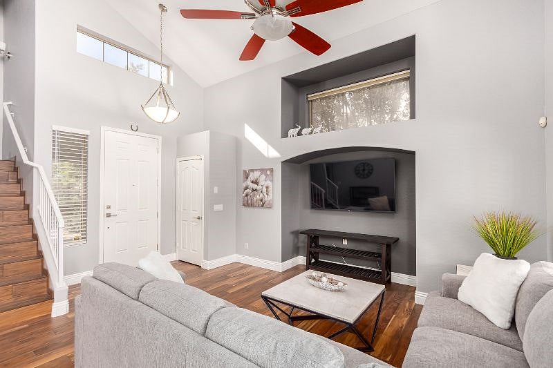 Furnished Finder property 359048_1 photo 2