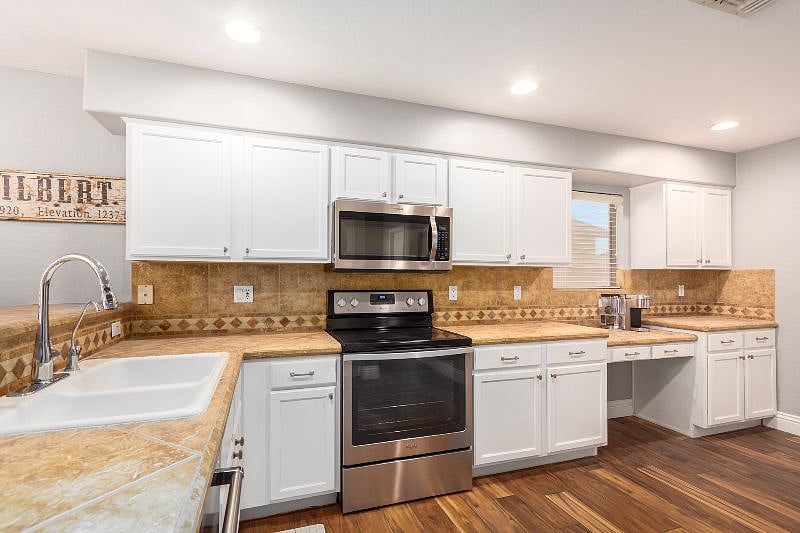 Furnished Finder property 359048_1 photo 5