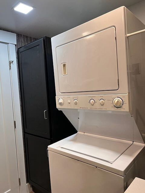 Furnished Finder property 359058_1 photo 4