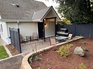 Furnished Finder property 359058_1 photo 9
