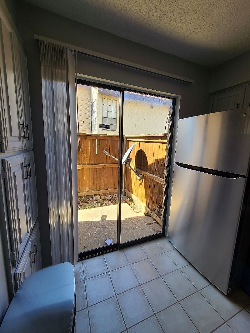 Furnished Finder property 359096_1 photo 5