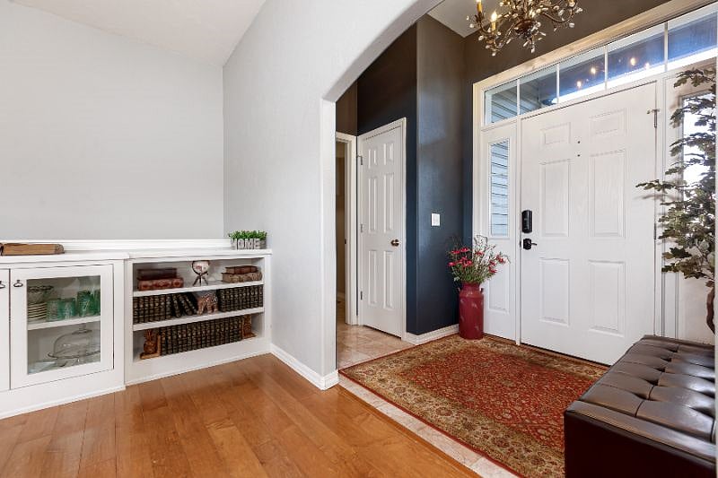 Furnished Finder property 359122_1 photo 9