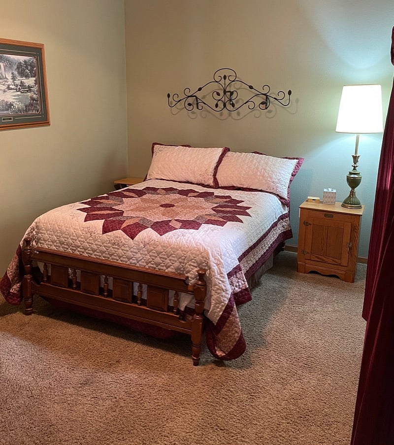 Queen size bed