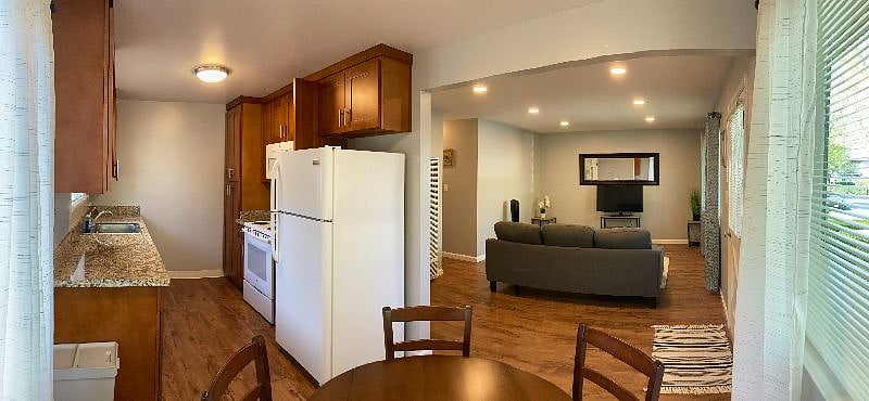 Furnished Finder property 359171_2 photo 17