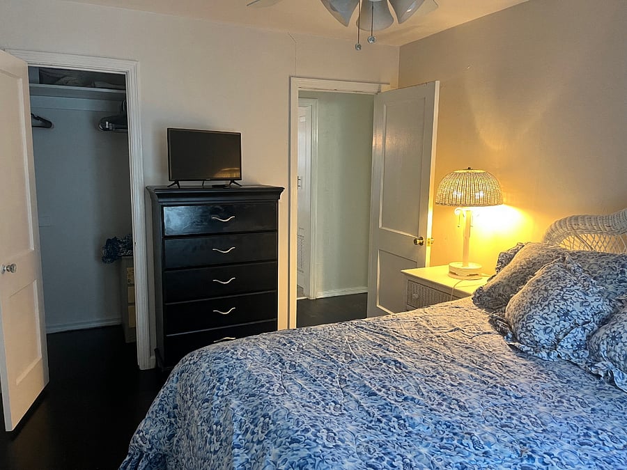 Furnished Finder property 359220_1 photo 13